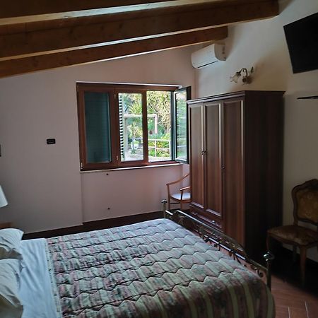 Agriturismo Il Rifugio Battipaglia Exterior foto